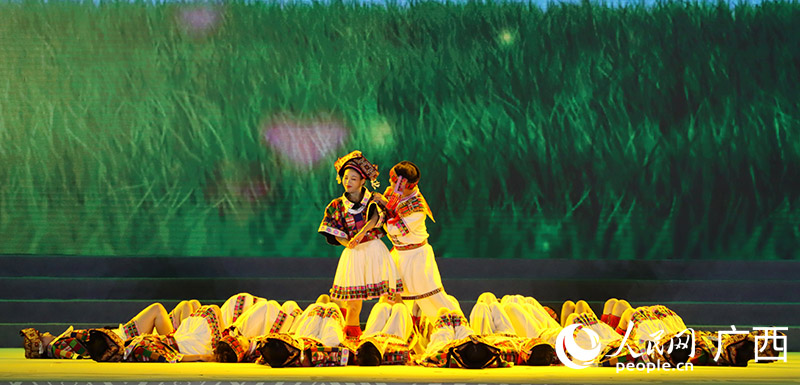 晚会现场。人民网付华周摄