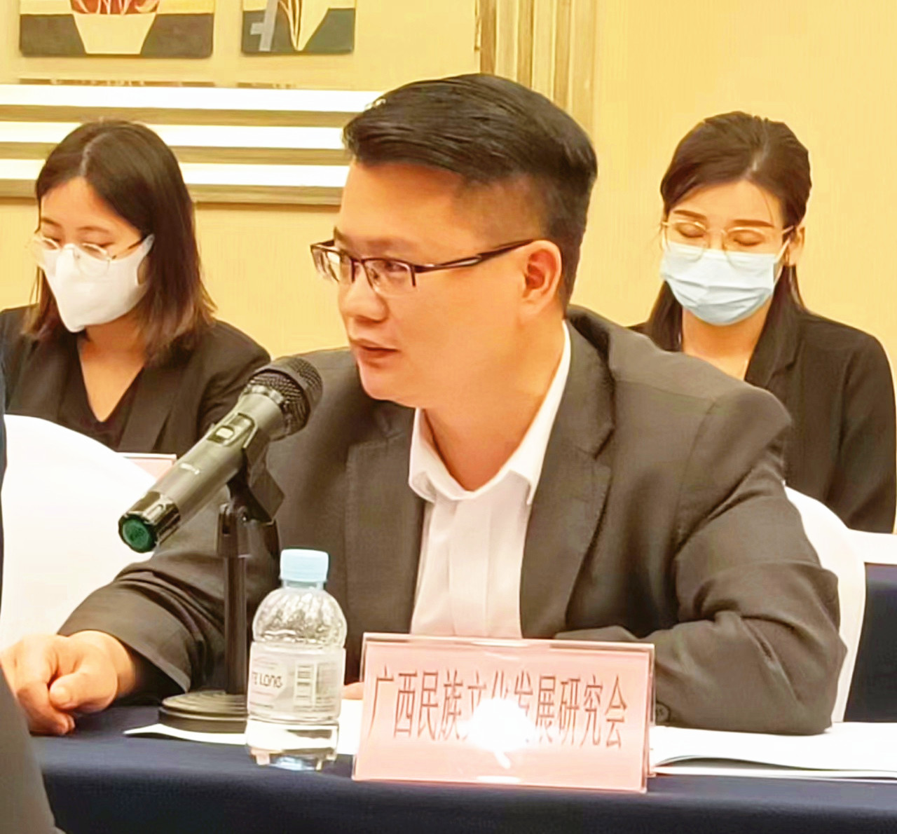 1682076360182978.jpg 1682076360182978.jpg