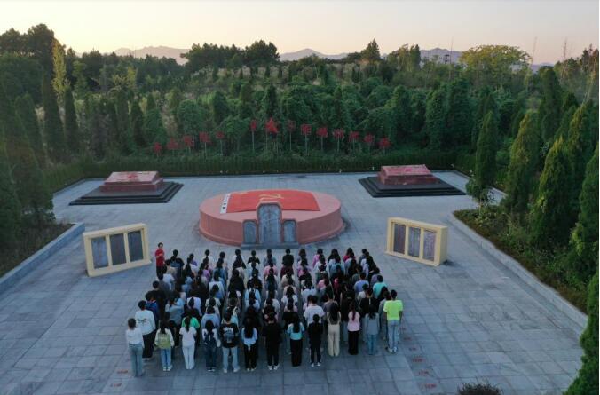 1704440829124240.jpg 3.jpg